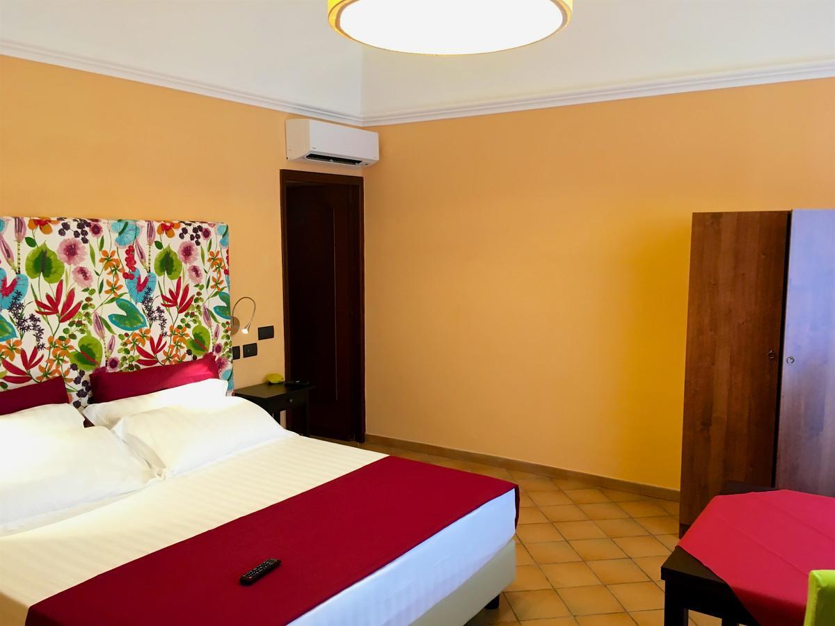 مبيت وإفطار سانتّانييلّو Residenza Viviani المظهر الخارجي الصورة