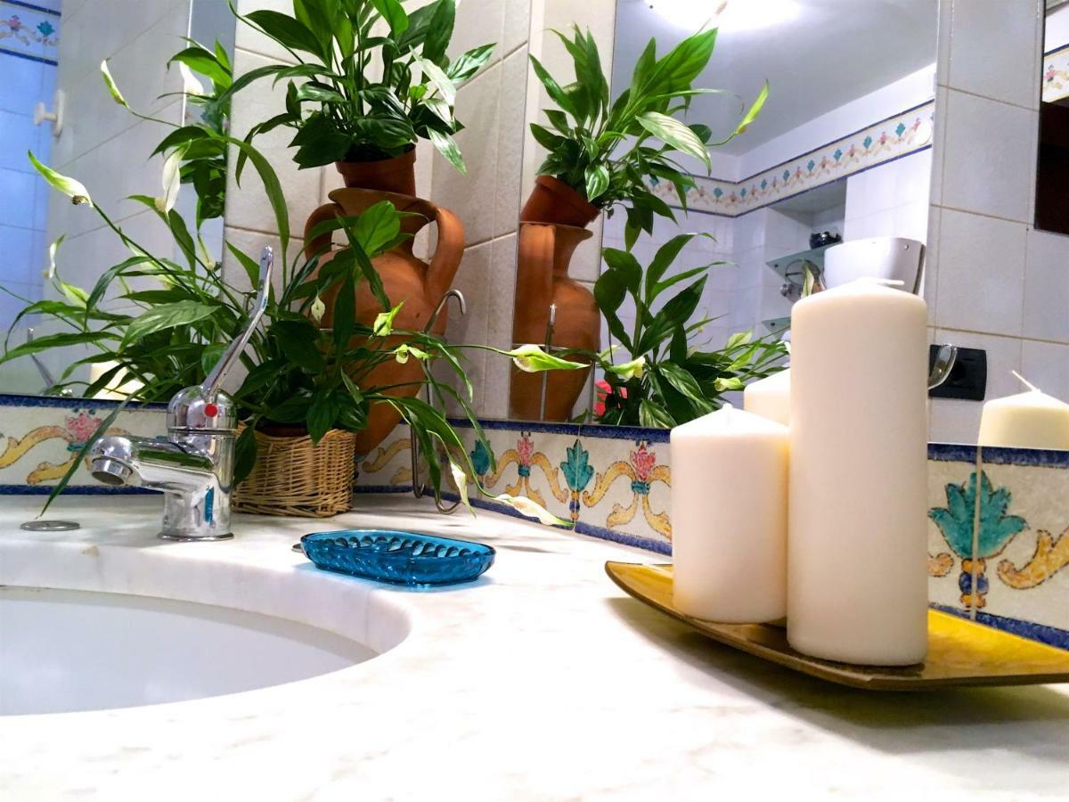 مبيت وإفطار سانتّانييلّو Residenza Viviani المظهر الخارجي الصورة