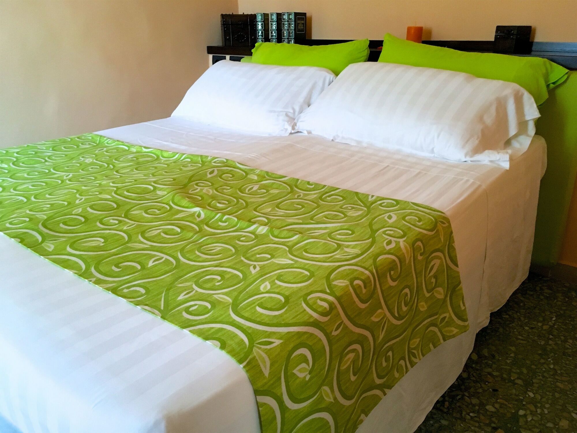 مبيت وإفطار سانتّانييلّو Residenza Viviani المظهر الخارجي الصورة